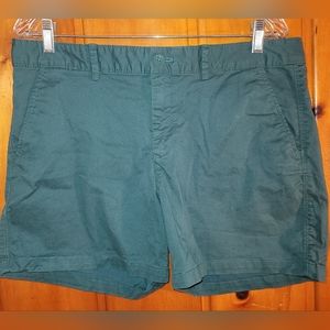 Eddie Bauer Legend Wash Shorts Womens 12 Green Slightly Curvy Denim Flat Front